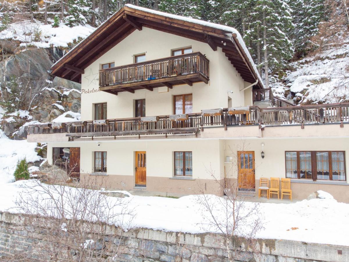 Апартаменты Haus Pickelschmiede Саас-Грунд Экстерьер фото